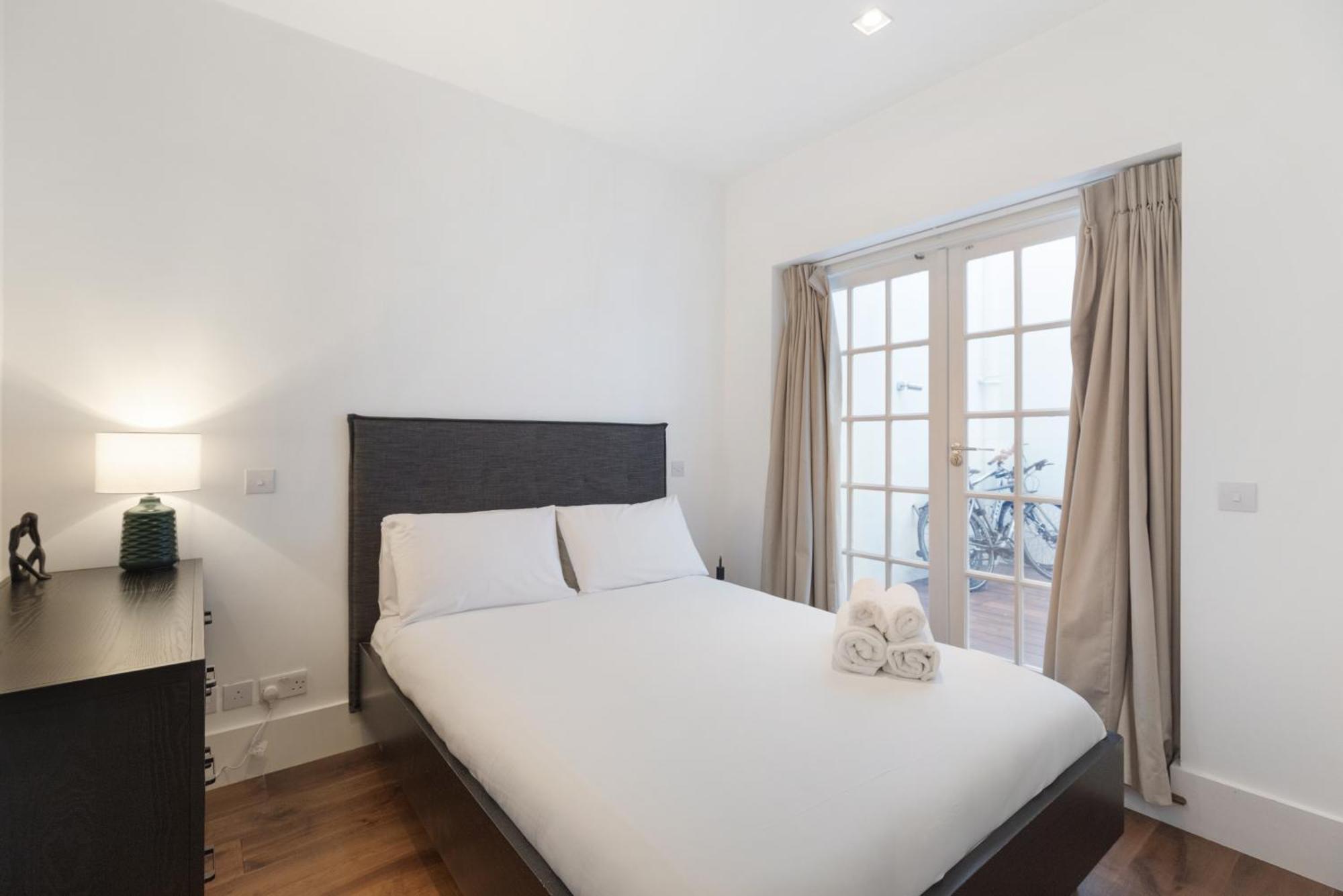 Modern Two Bed Two Bath Flat In Kensington - Knightsbridge Apartamento Londres
